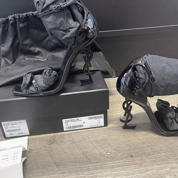 YSL HEELS - Picture 6 of 7